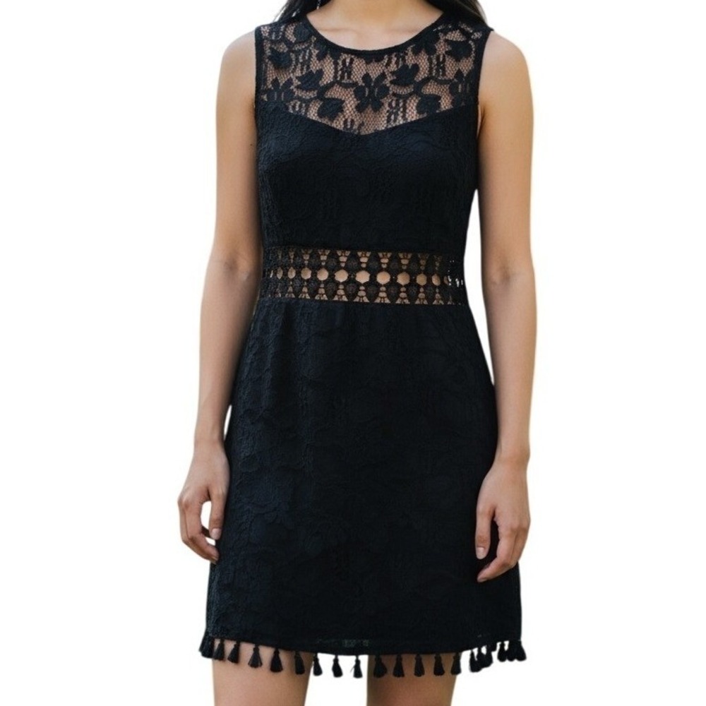 FREE PEOPLE Black Lace Crochet Waist Mini‎ Dress Fit & Flare EUC Size 0